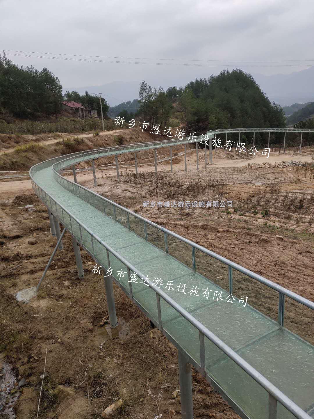 玻璃水滑道