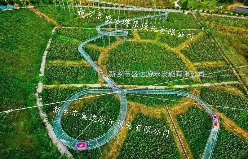 玻璃水滑道